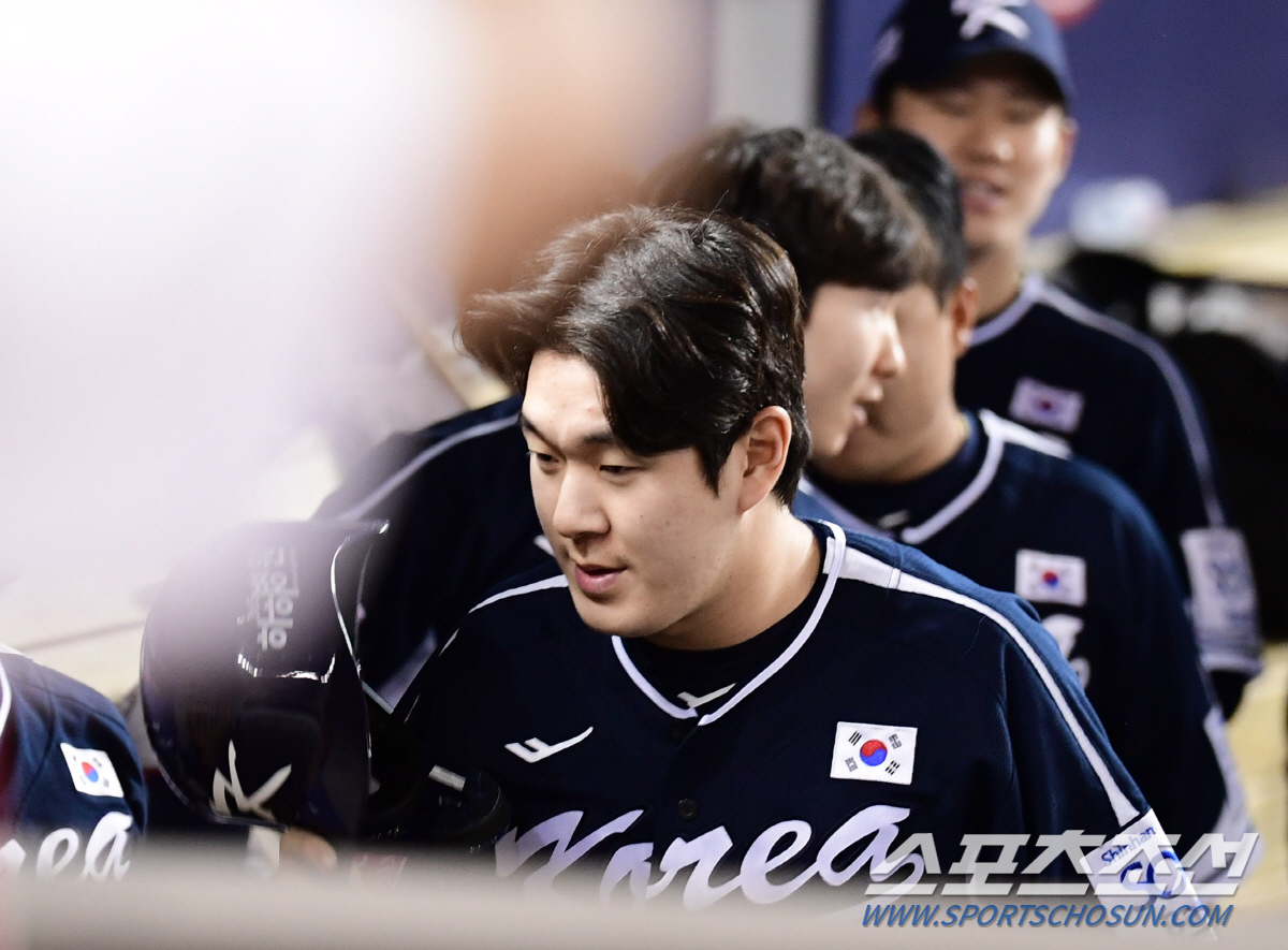 1루 도전자→대만행→추격포, '메이드 인 롯데' 22세 재능이 증명한 가…