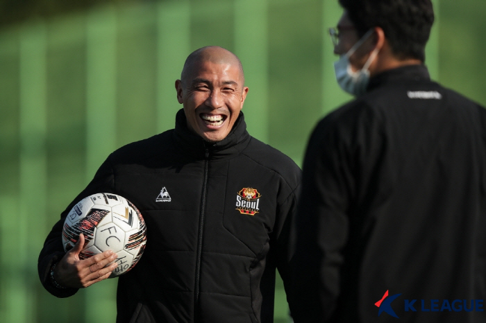 [단독]화성FC, 내년부터 K리그2 참가한다...초대 감독에 차두리 '유…