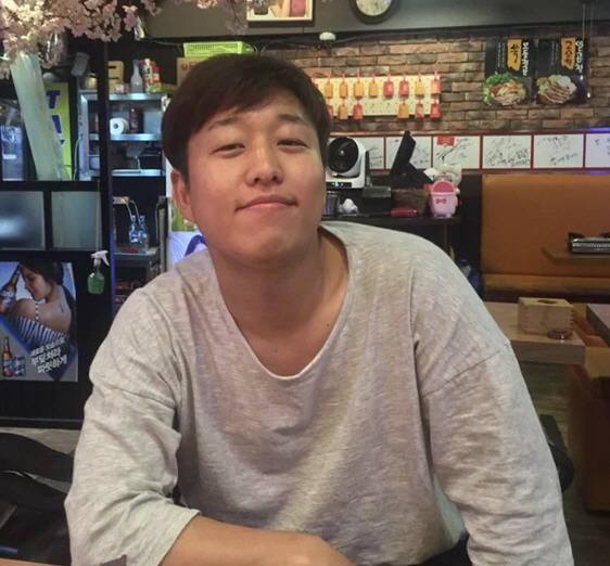 개그맨 성용, 갑자기 세상 떠났다..향년 35세 "지나친 억측 삼가" […