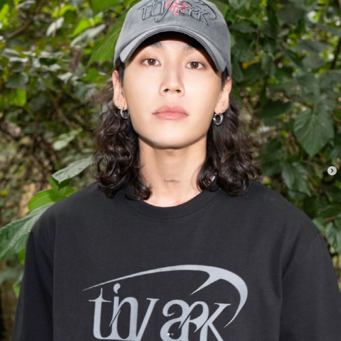 '상습 대마 흡연' 정일훈, 5년 만에 복귀 소감 "팬들과 꿈꿔 온 순간" (전문)
