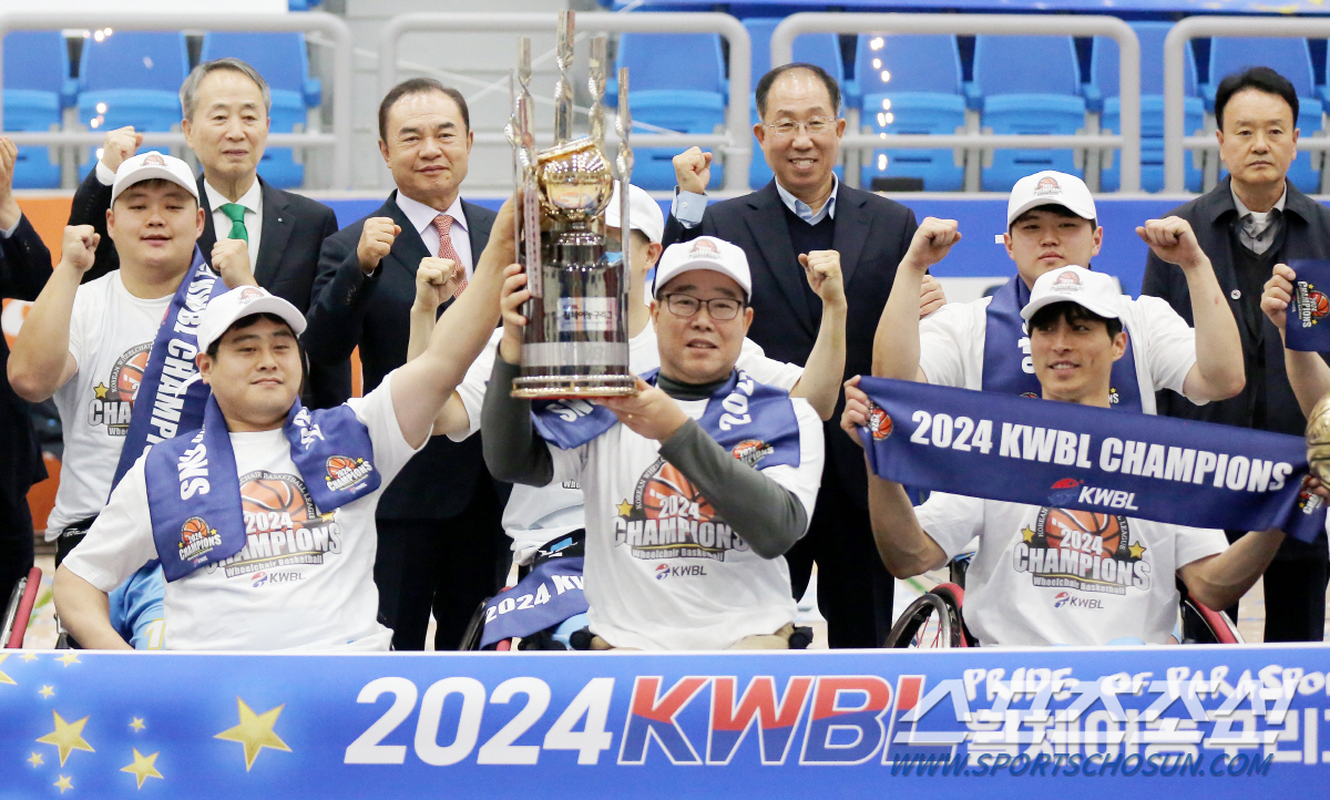 "코웨이=우승이죠!" 실력X인성 최고의 원팀이 일군 휠농 4관왕 역사