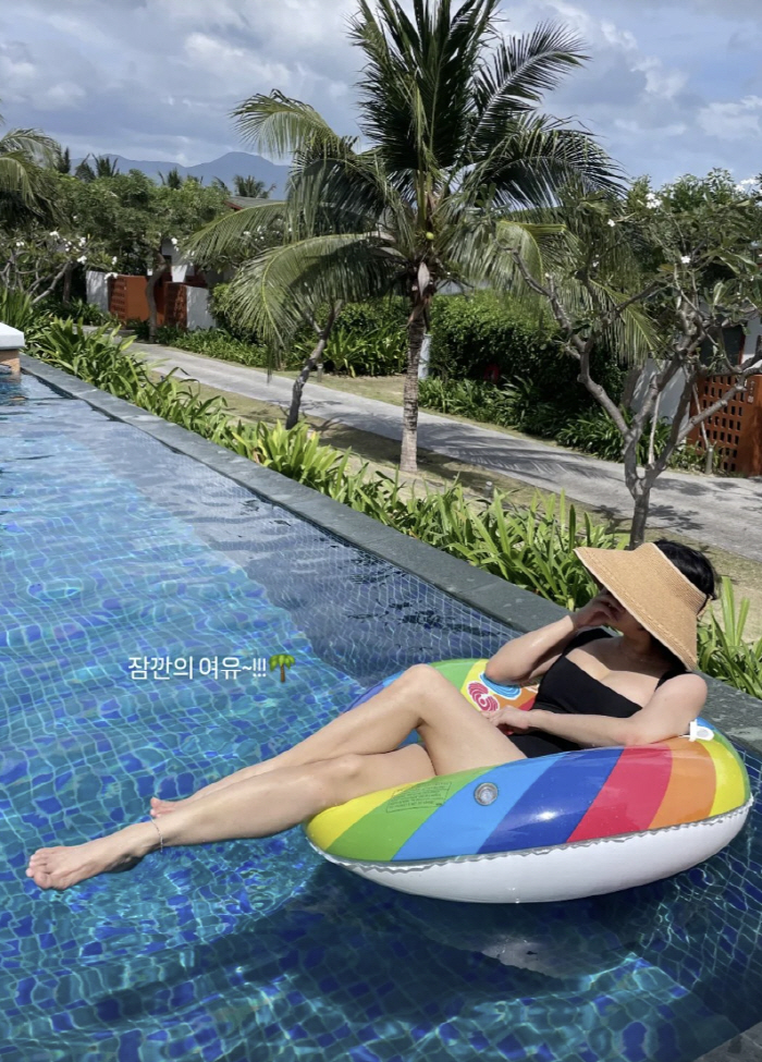 '171cm·45kg' 고은아, 어마무시한 볼륨감..눈둘곳 없는 완벽 수…