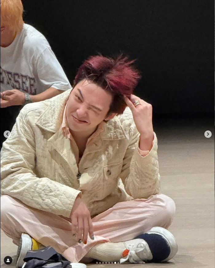 지드래곤, 부계정 '도둑 촬영'에 결국 터졌다…"11시 방향 꼭꼭 찾아내리라"