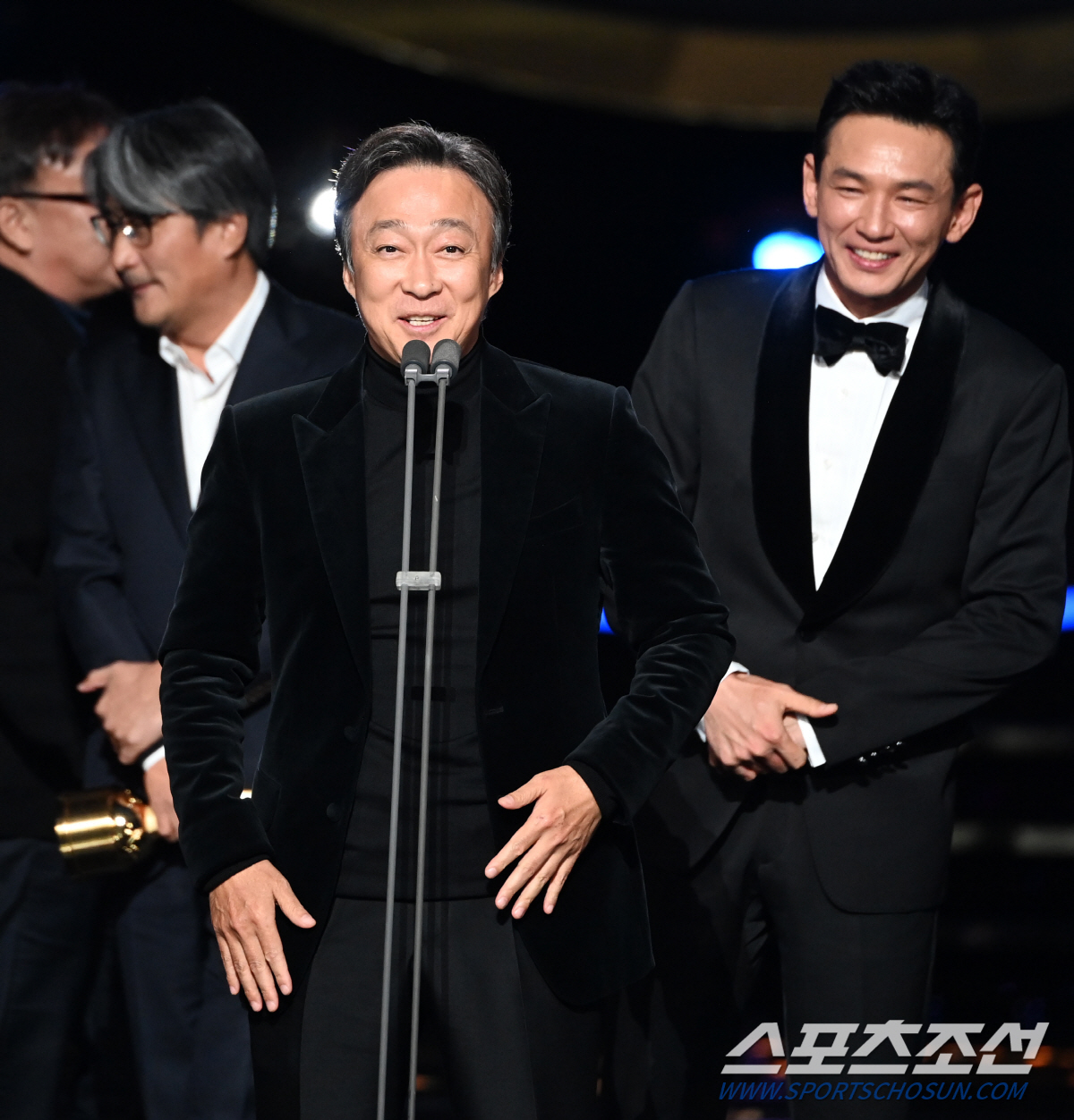 [포토] 이성민, 팀이 좋은 상을 받아 더 기쁘다