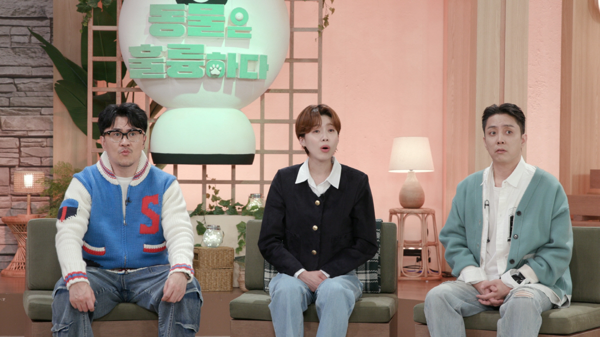 데프콘, ♥17세 연하와 열애설 터졌다 "천천히 알아가는 중"('동훌륭'…