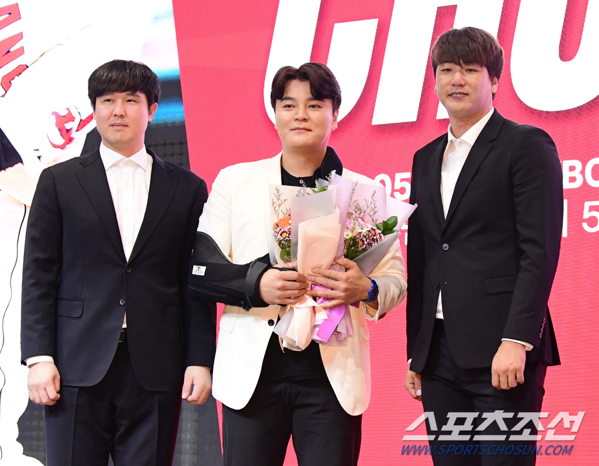 '투수 주장 탄생' 추신수 은퇴한 SSG, 새 캡틴은 김광현 "잘할거라 …
