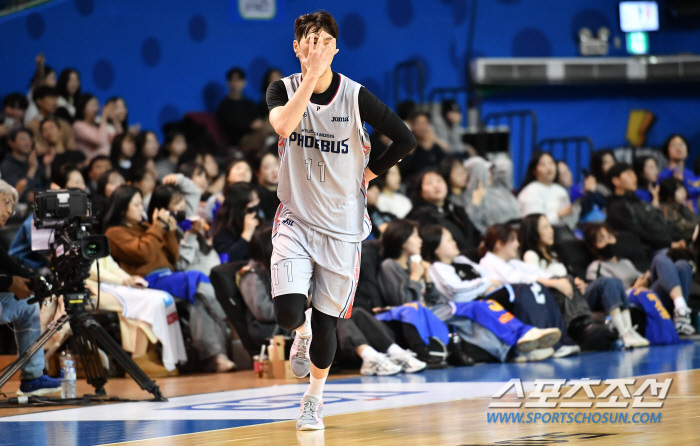 "이우석 17점 7리바운드" 현대모비스,삼성 원정서 87대71대승...삼성 4연패