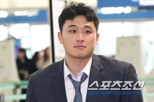 '보상선수 때문이 아니었나...' 상무 입대후에도 FA 계약없네. 결국 …