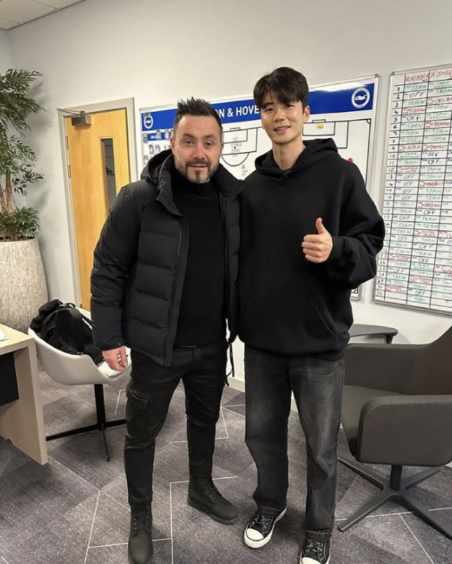 '유럽팀 감독 기성용' 이게 현실이 된다…UEFA A 라이센스 수료 "축…