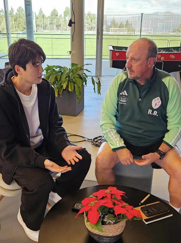 '유럽팀 감독 기성용' 이게 현실이 된다…UEFA A 라이센스 수료 "축…