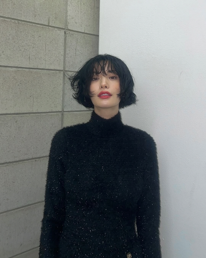 나나, '6살 연하' ♥채종석과 열애 진짜였나...SNS 속 근황에 쏠린…
