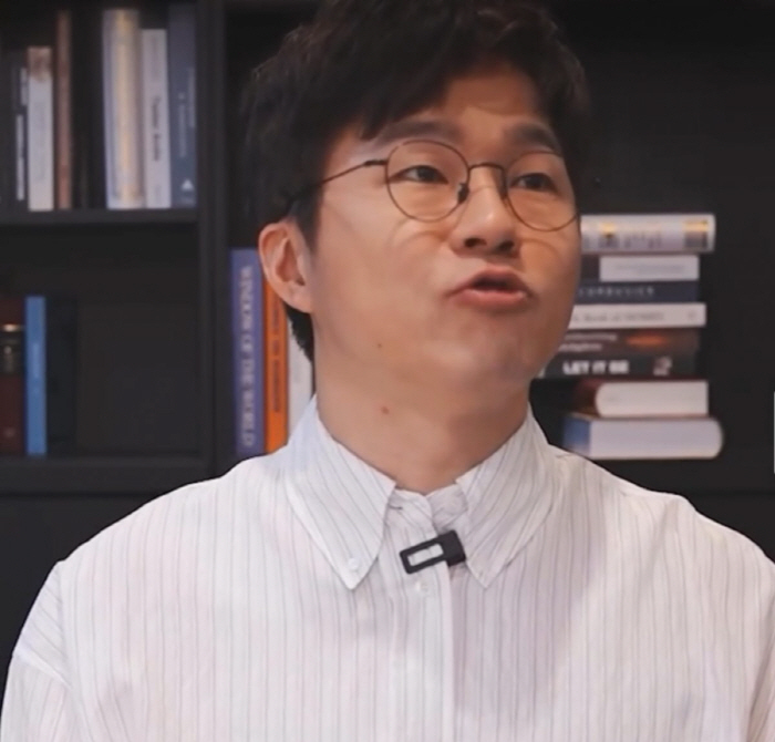 슈카, '계엄 찬성' 논란 해명 "찬성 뉘앙스 전혀 아냐, 옹호할 생각 …