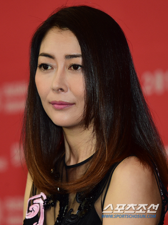 '러브레터' 주인공 나카야미 미호 사망..향년 54세