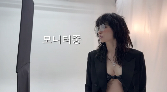 나나, 가슴골 타투도 흐려졌네…♥채종석 '눈 감아'
