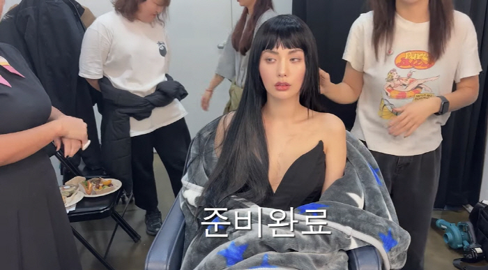 나나, 가슴골 타투도 흐려졌네…♥채종석 '눈 감아'