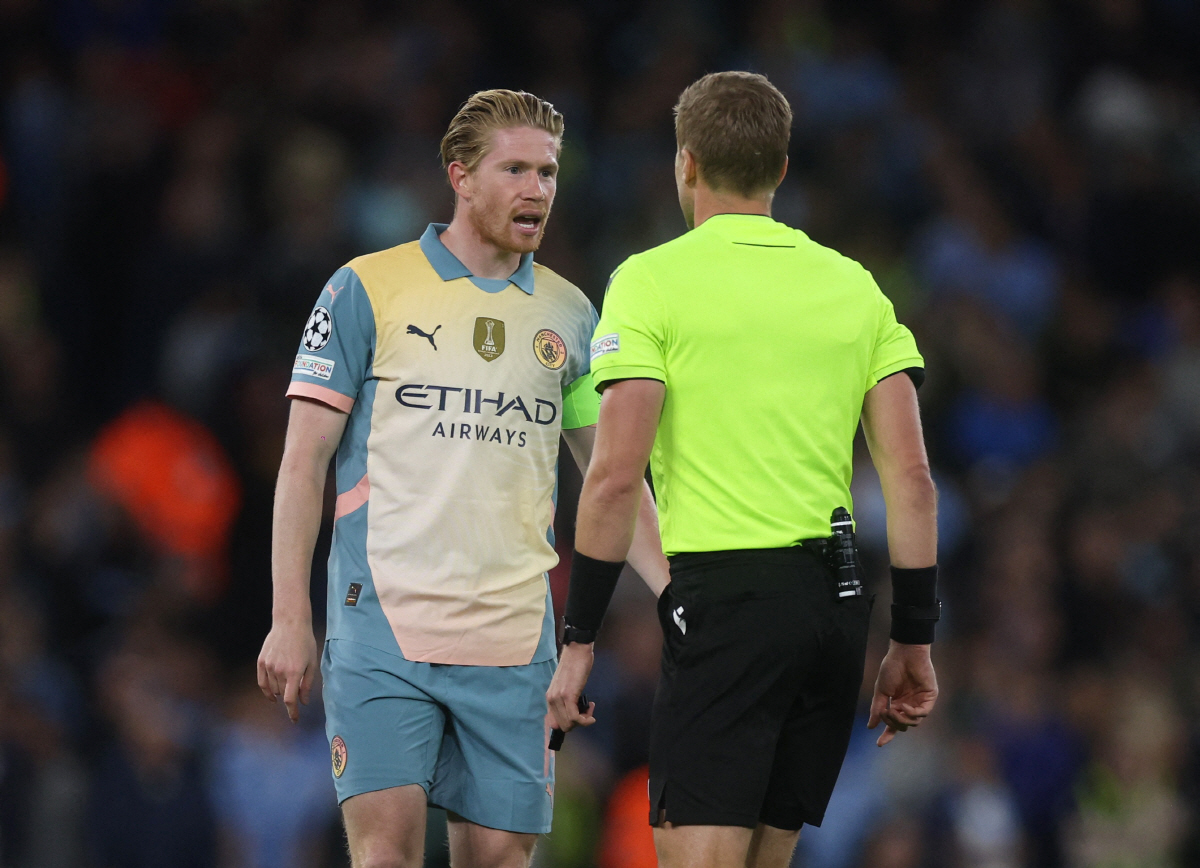 'EPL 레전드' 더 브라위너, 'GOAT' 메시와 학부모 모임할까? '…