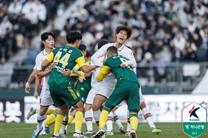 "휴~ 살았다" '티아고-문선민 연속골' 전북, 이랜드에 2-1 역전승 …