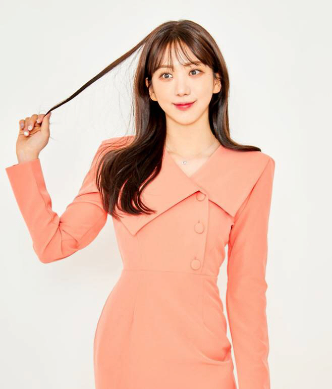 [종합] '유퀴즈' 기상캐스터 故오요안나, 지난 9월 사망…뒤늦게 알려진…
