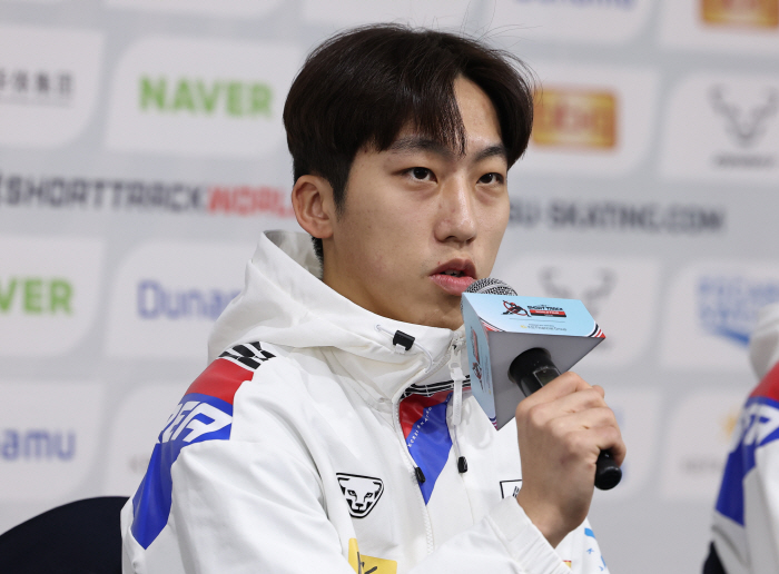 '홈에서 월드투어' 쇼트트랙 대표팀 "최선을 다해 좋은 성적내겠다"→13…