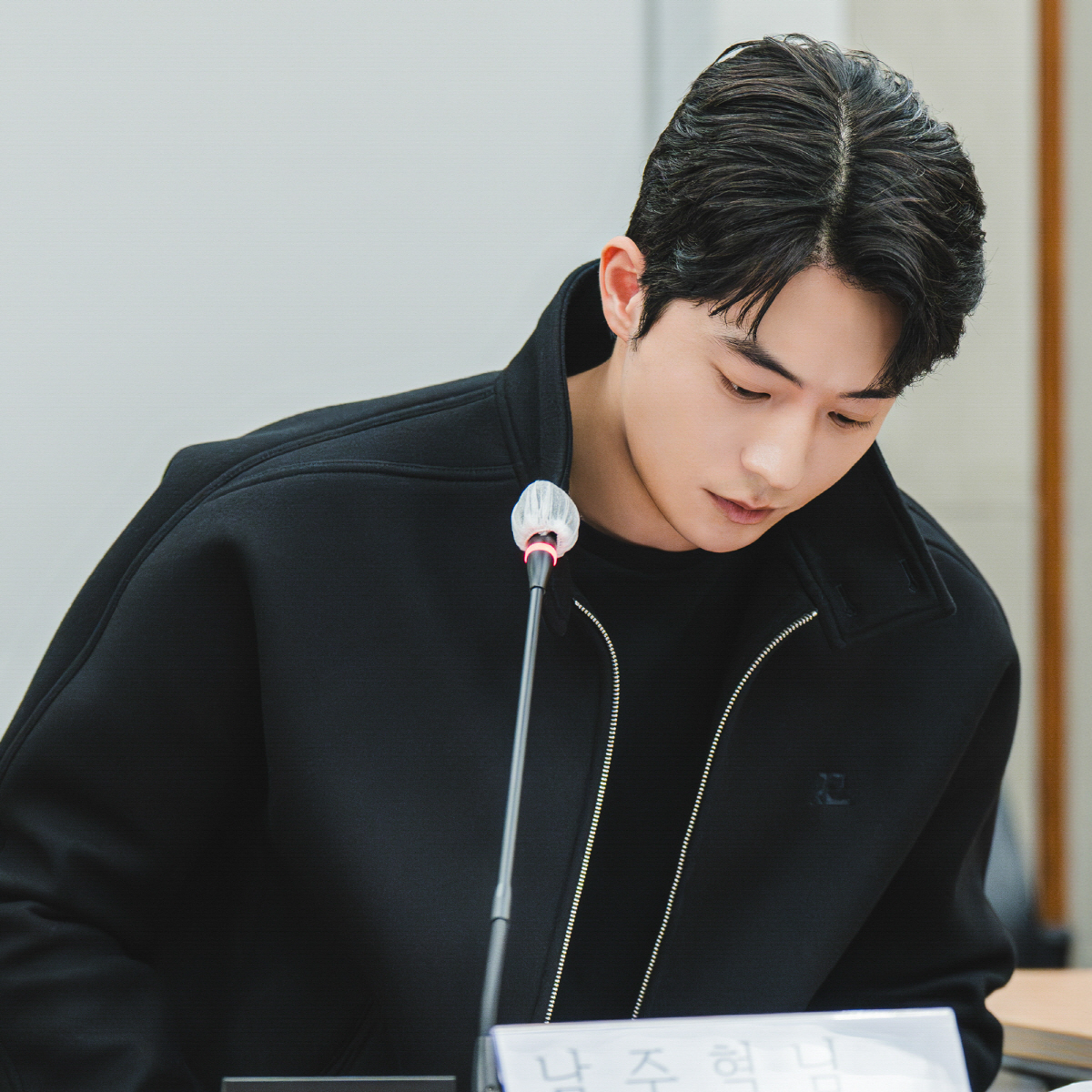 [공식] 조승우, 드디어 넷플릭스 입성…신작 '동궁'서 남주혁X노윤서와 …