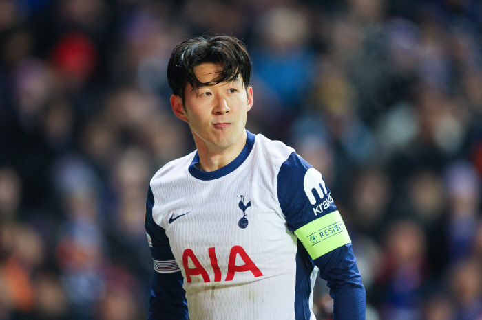 ‘풀타임’ 손흥민 사라졌다, 최악의 토트넘...레인저스와 1-1 무 ‘5…