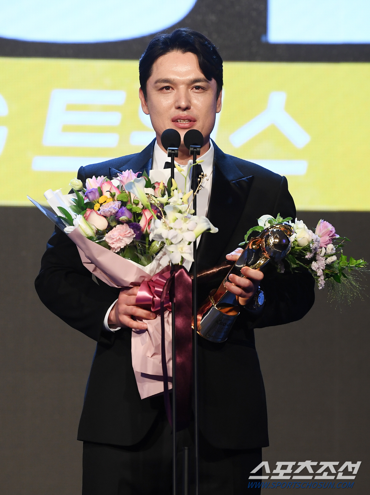14년째 '철옹성', 20홈런 포수도 넘지 못한 'GG 양강체제'…다음 …