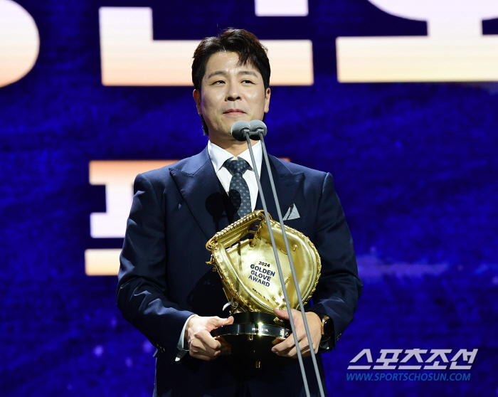 '70억 최원태 효과' 안방마님 강민호는 확신한다 → "야구는 선발싸움,…