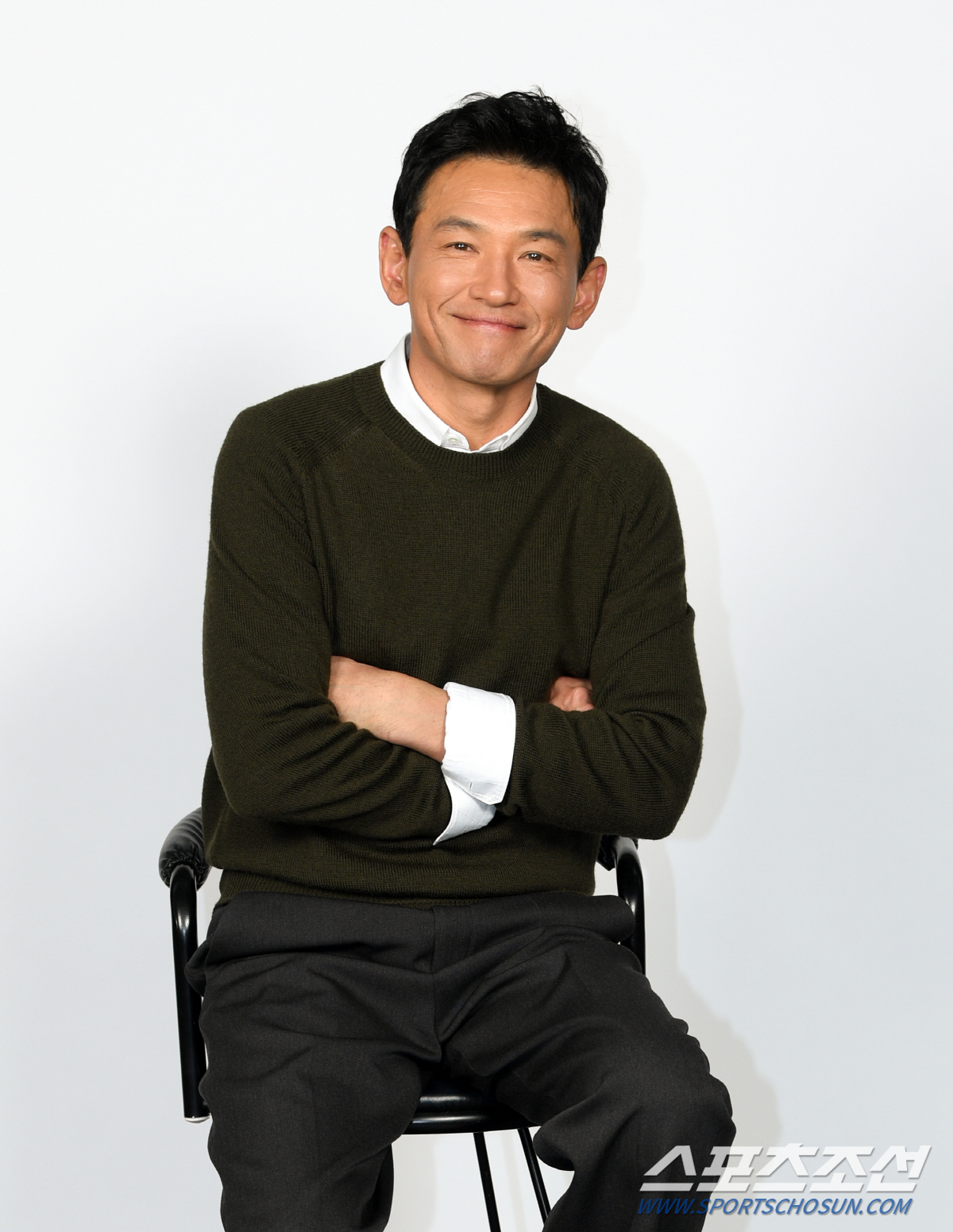 [단독] "내 심박수는 뛰지 않았다"…황정민, 실패하면 '반역' 성공하면…