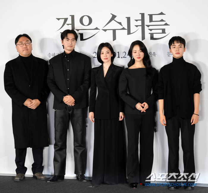 [포토] 영화 ‘검은 수녀들’ 기대하세요