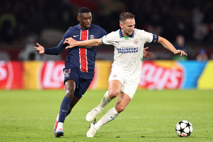 이강인 때문에 필요없어, 경기 명단까지 제외...PSG '1450억' 역…