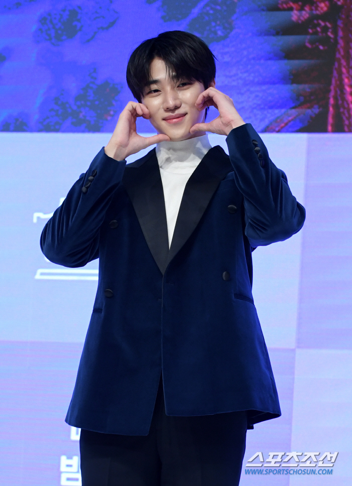 [포토] 박재찬 '하트'