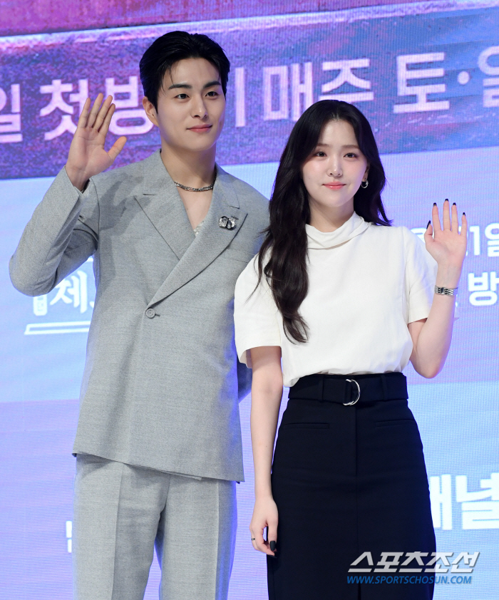 [포토] 정건주-김지은 '우리 제법 잘 어울려요'