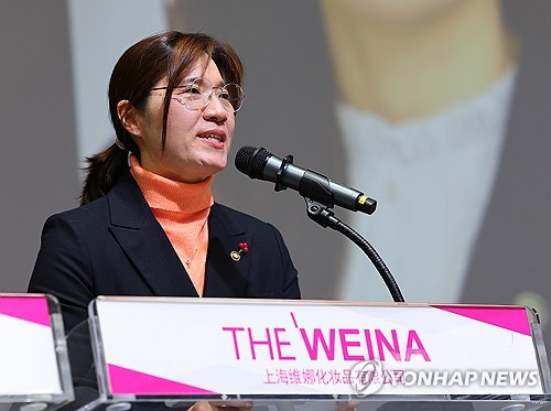 장미란 차관, 명동 찾아 관광 애로사항 청취…"한국 일상 평온"