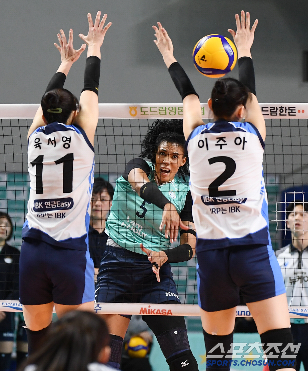 김미연 트레이드+실바 47점 몰빵에도 11연패 충격…이영택 감독 "확실히…