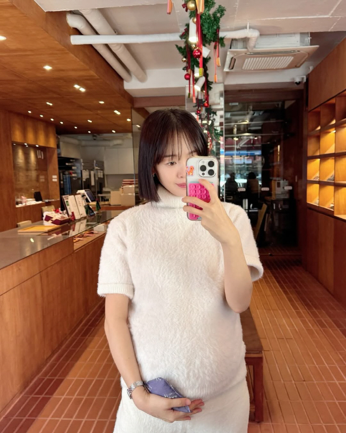 '윤전일♥' 김보미, 둘째 출산 한 달 전 깜짝 고백 "살 안 찌더니..…