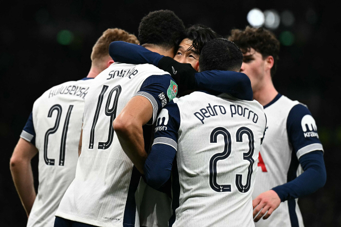 SON 기점→클루셉스키 쐐기골+솔란케 멀티골,토트넘 3-0리드[카라바오컵…