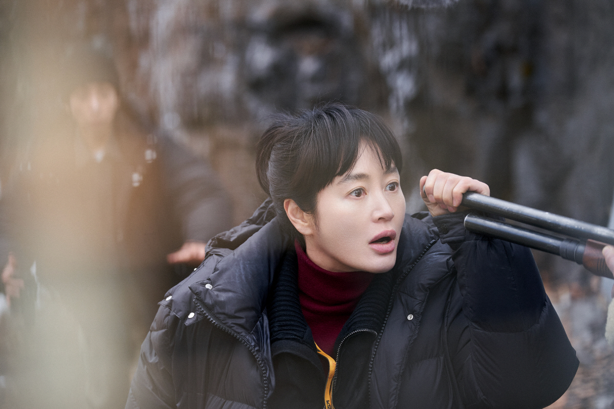'꽃대가리'에 '똘기' 있는 김혜수라니..'트리거' 감독 "상상조차 할 …