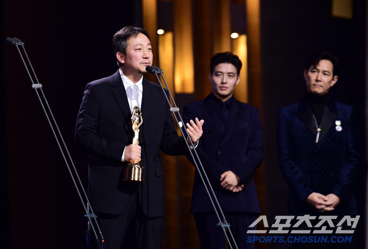 [단독] "'장재현 유니버스'는 ing"…장재현 감독, 모두를 울린 '뿌…