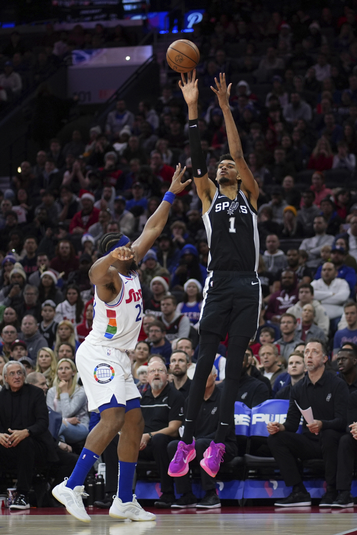 "나를 상자 속에 가두지 마!" NBA 유니콘의 강렬한 요구. 크리스 폴 "그는 단지, 다르다"