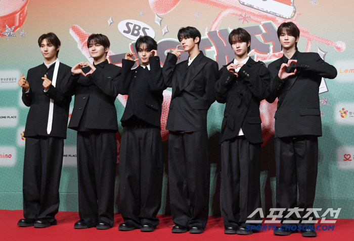 [포토] 투어스 '시그니처 포즈'