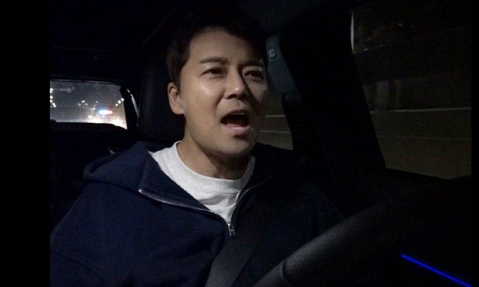 '연수입 40억' 전현무 차 또 바꿨다..NEW 무카 공개 "기존 차 안…