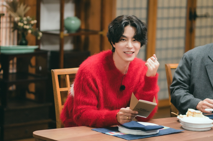 이혼後 10년 만에 재회..홍종현, 유라와 '유별난 역사 한끼'서 만났다