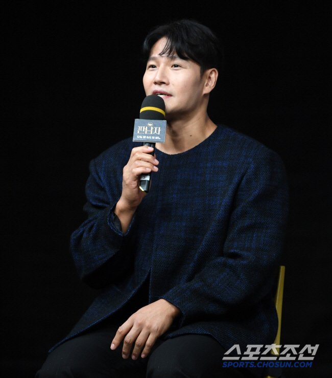 김종국 vs 강훈, 밀가루 대결의 승자는? ‘런닝맨’ 배신 레이스 폭발(…