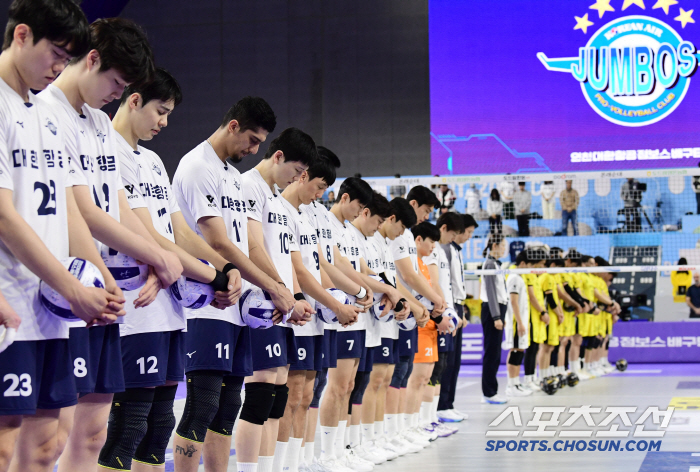 3R 5승1패 미쳤다!…'0:2→3:2 대역전극' KB손해보험, 대한항공 잡고 4연승 행진 [인천 리뷰]
