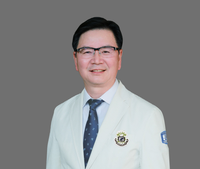 [신년사] 서울성모병원 윤승규 병원장 "외부 환경 이겨내 성장 기회로 삼…