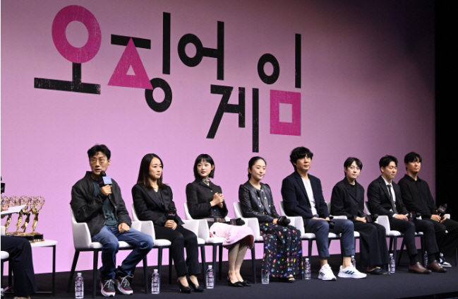 [공식] 첫 주 전 세계 92개국서 1위 '기염' '오징어게임2' 글로벌…