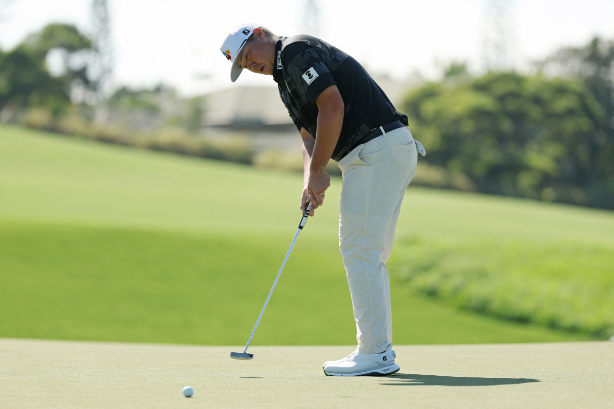 "이틀간 노보기, 출발이 좋다" 임성재, PGA 투어 개막전 3위, 상…