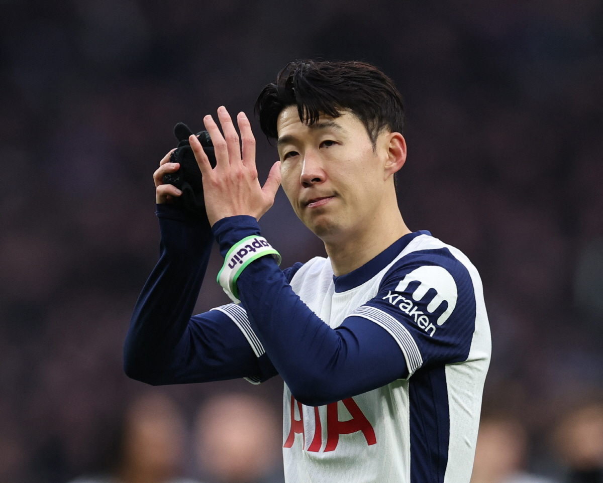 손흥민(33, 바르셀로나)? 한국 축구 역대 최고 이적설...바르사, '…