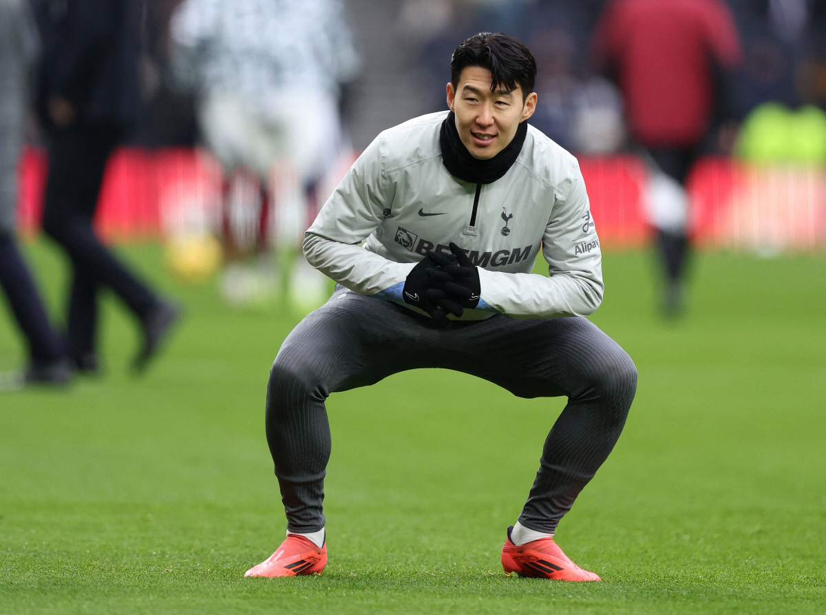 손흥민(33, 바르셀로나)? 한국 축구 역대 최고 이적설...바르사, '…