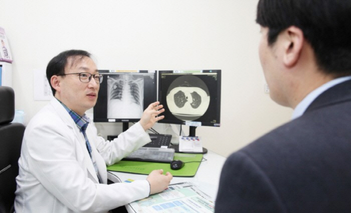 [헬스가이드-금연] 2주 동안 흡연 참으면 폐 기능 향상…물 자주 마시고…